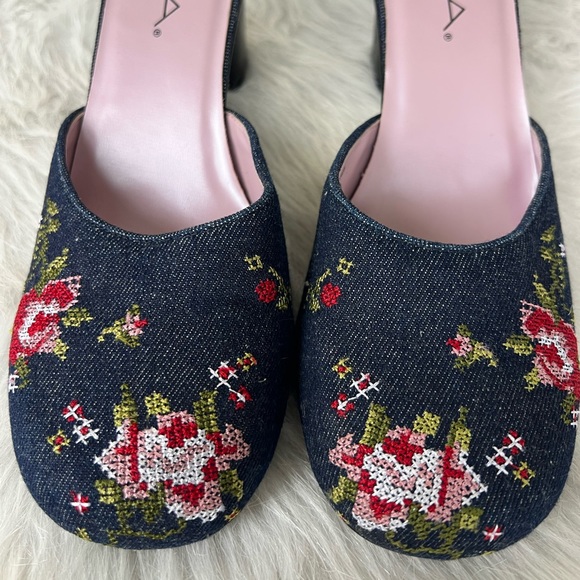 Mia Skylar denim cross-stitch square toe mules - Picture 3 of 8